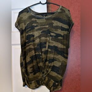 Lucky Brand Green Camouflage Short Sleeve Top